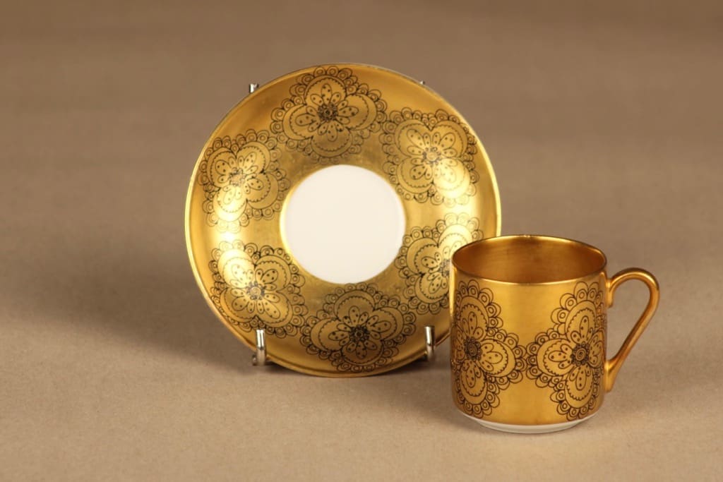 Arabia Gilda mocca cup 10 cl designer Esteri Tomula 2