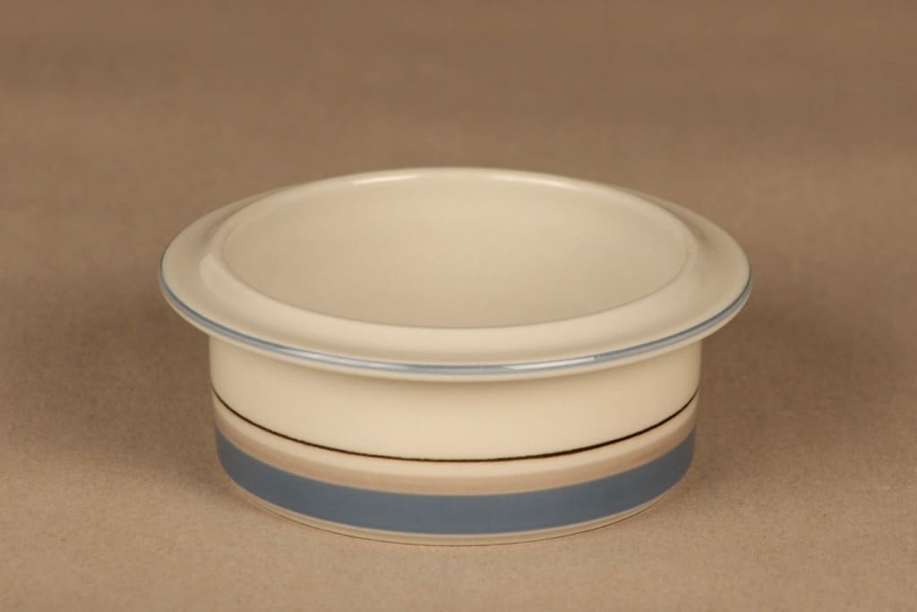 Arabia Uhtua annoskulho, suunnittelija Inkeri Leivo, raitakoriste