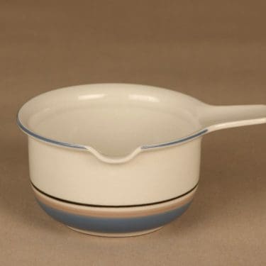 Arabia Uhtua kastikekaadin, suunnittelija Inkeri Leivo, raitakoriste