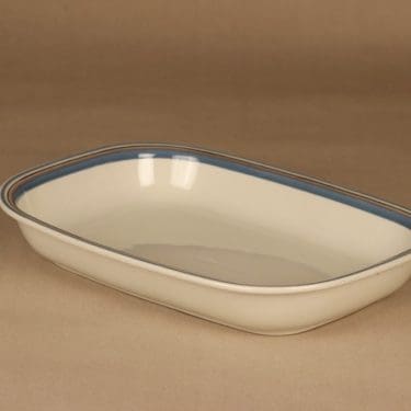 Arabia Uhtua uunivuoka, suunnittelija Inkeri Leivo, raitakoriste