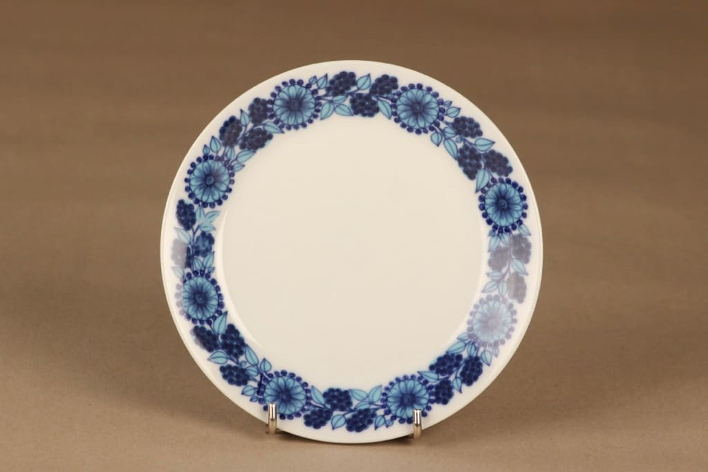 Arabia Johanna kakkulautanen, sininen, suunnittelija Raija Uosikkinen, kukka, moderni