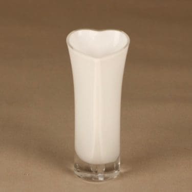 Iittala Marilyn maljakko suunnittelija Valto Kokko