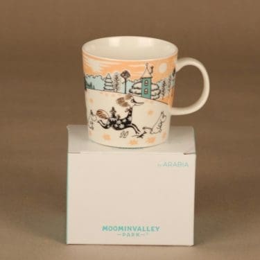 Arabia muumi muumimuki, Moomin Valley Japan, suunnittelija Tove Slotte, Moomin Valley Japan