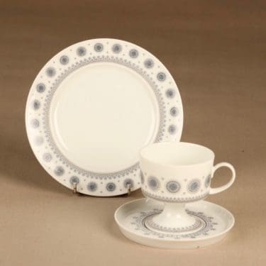 Rosenthal Jääkukka kahvikuppi ja lautaset (2), suunnittelija Tapio Wirkkala,