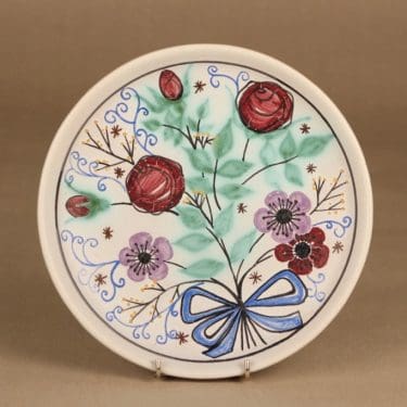 Kupittaan savi seinälautanen, käsinmaalattu, suunnittelija Laila Zink, käsinmaalattu, signeerattu