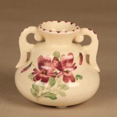 Kupittaan savi maljakko, käsinmaalattu, suunnittelija , käsinmaalattu, signeerattu