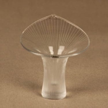 Iittala Kantarelli taidelasi, kirkas, suunnittelija Tapio Wirkkala, signeerattu