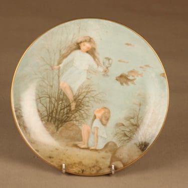 Aallottaren hopeamalja, Aallottaren hopeamalja, suunnittelija Kaarina Kaila, Aallottaren hopeamalja