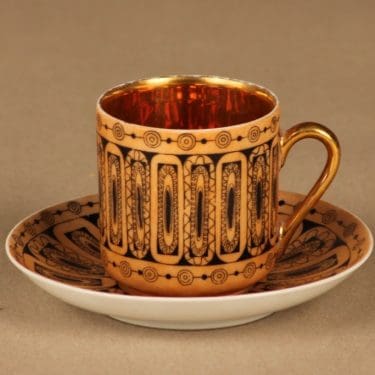 Arabia Hillevi mokkakuppi, käsinmaalattu, suunnittelija Esteri Tomula, käsinmaalattu