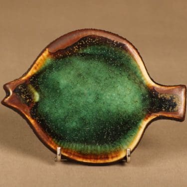 Arabia Kala wall decorative, hand-painted designer  Gunvor Olin-Grönqvist 