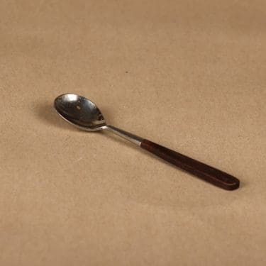 Hackman Lion de Luxe lusikka, suunnittelija Bertel Gadberg,