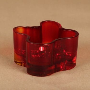 Iittala tulenpunainen tuikkulyhty, Aalto, suunnittelija Pentagon design, Aalto