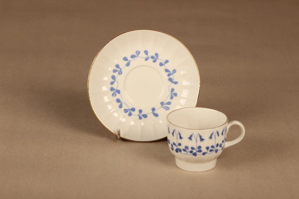 Arabia Vanamo coffee cup and plates(2), blue designer Esteri Tomula 3