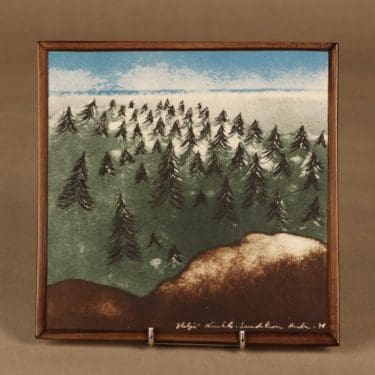 Arabia HLS seinätaulu, Metsä, suunnittelija Heljä Liukko-Sundström, Metsä, signeerattu