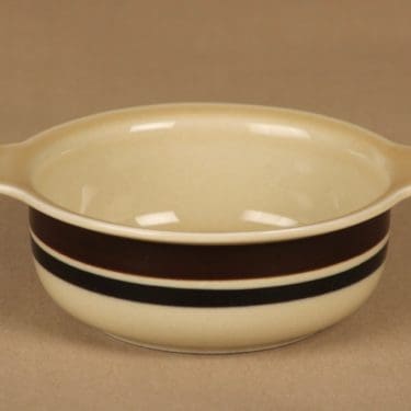Arabia Ruija bowl designer Raija Uosikkinen