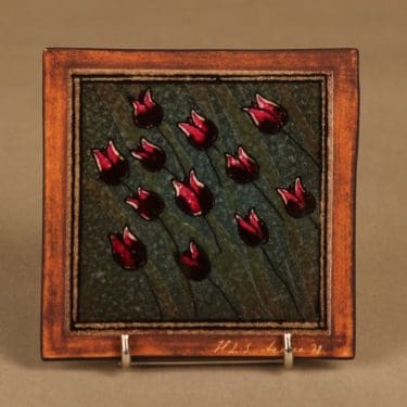 Arabia HLS seinälaatta, Tulppaanit, suunnittelija Heljä Liukko-Sundström, Tulppaanit, kukka, tulppaani, signeerattu