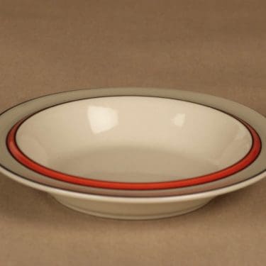 Arabia Aslak lautanen, syvä, suunnittelija Inkeri Leivo, syvä, raitakoriste