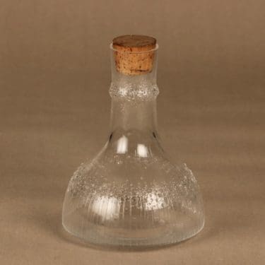 Iittala Niva karahvi, 0.75 l, suunnittelija Tapio Wirkkala, 0.75 l