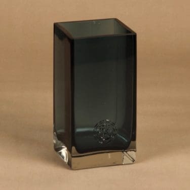 Riihimäen lasi Lucullus maljakko, turkoosi, kirkas, suunnittelija Nanny Still, Leijona-logo