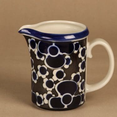 Arabia Saara kaadin, 1 l, suunnittelija Anja Jaatinen-Winquist, 1 l