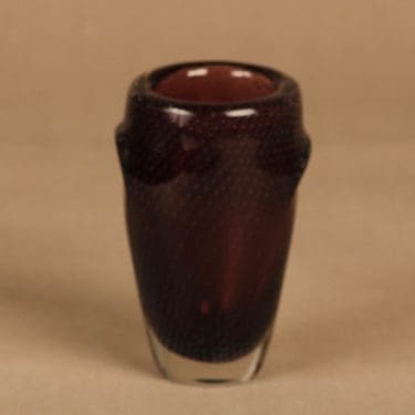 Kumela taide-esine, maljakko, suunnittelija Armando Jacobino, maljakko, signeerattu