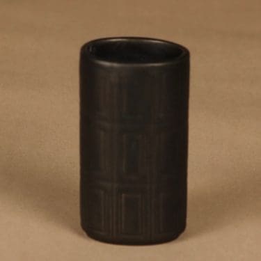 Arabia 400 maljakko, suunnittelija Göran Bäck,