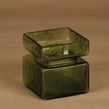 Riihimäen lasi Pala maljakko, vihreä, suunnittelija Helena Tynell,