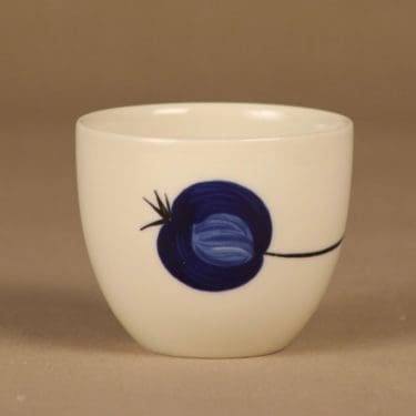 Arabia GOG muki, käsinmaalattu, suunnittelija Gunvor Olin-Grönqvist, käsinmaalattu, signeerattu