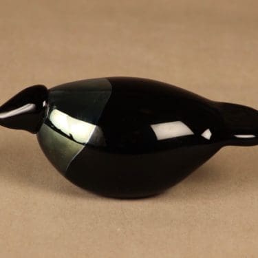 Nuutajärvi lintu , Variksenpoika, suunnittelija Oiva Toikka, Variksenpoika, signeerattu