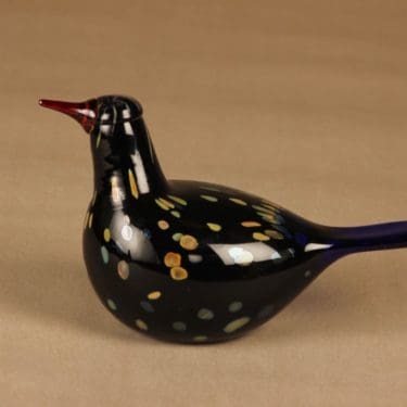 Nuutajärvi vuosilintu, Korpikäki, suunnittelija Oiva Toikka, Korpikäki, signeerattu