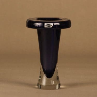 Nuutajärvi Saturnus maljakko, violetti, suunnittelija Jaakko Niemi,