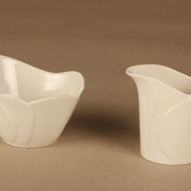 Arabia Tuuli sokerikko ja kermakko, valkoinen, suunnittelija Heljä Liukko-Sundström,