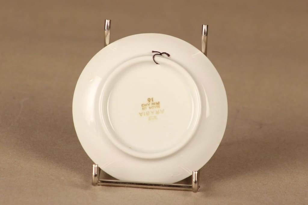 Arabia Harraste seinälautanen, Tukkijoella, suunnittelija Raija Uosikkinen, Tukkijoella kuva 2