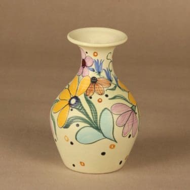 Kupittaan savi maljakko, käsinmaalattu, suunnittelija Laila Zink, käsinmaalattu, signeerattu