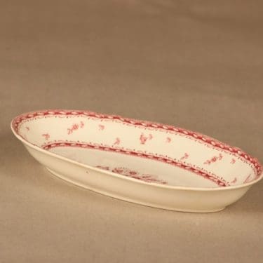 Arabia Suomen Kukka sillivati, punainen, suunnittelija tuntematon, kukka