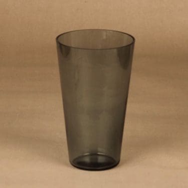 Nuutajärvi Kartio vase, gray designer Kaj Franck