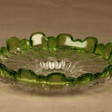Humppila Ulpukka serving plate, green designer Tauno Wirkkala