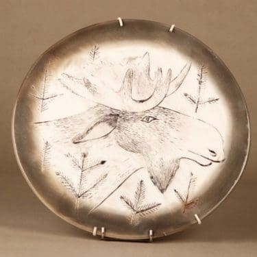 Nuutajärvi Fauna Fennica seinälautanen, Hirvi, suunnittelija Oiva Toikka, Hirvi