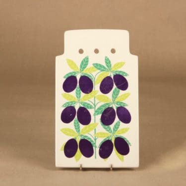 Arabia Pomona Plum clipping board designer Raija Uosikkinen