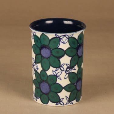 Arabia HLA maljakko, käsinmaalattu, suunnittelija Hilkka-Liisa Ahola, käsinmaalattu, signeerattu