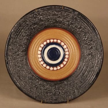 Kupittaan savi taidekeramiikkaesine, monivärinen, suunnittelija Okki Laine, monivärinen,