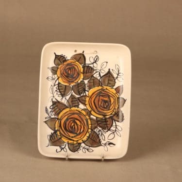 Kupittaan savi seinätaulu, käsinmaalattu, suunnittelija Laila Zink, käsinmaalattu, signeerattu