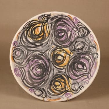 Kupittaan savi seinätaulu, käsinmaalattu, suunnittelija Laila Zink, käsinmaalattu, signeerattu