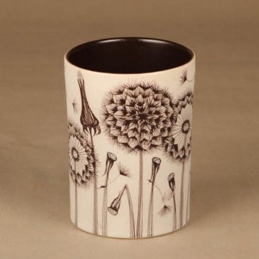 Kupittaan savi maljakko, käsinmaalattu, suunnittelija Raili Suvanto, käsinmaalattu, signeerattu