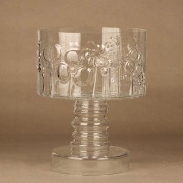 Nuutajärvi Flora malja, jalallinen, suunnittelija Oiva Toikka, jalallinen, suuri, massiivinen