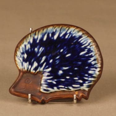 Arabia Siili seinärefieli, Siili, suunnittelija Gunvor Olin-Grönqvist, Siili, signeerattu