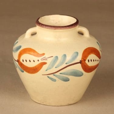 Kupittaan savi maljakko, käsinmaalattu, suunnittelija , käsinmaalattu, signeerattu