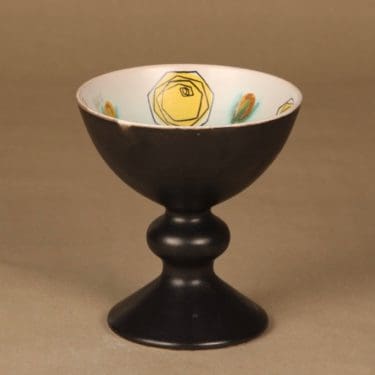 Kupittaan savi kulho, jalallinen, suunnittelija Okki Laine, jalallinen, käsinmaalattu, signeerattu