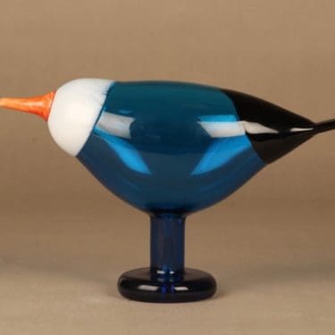 Nuutajärvi lintu , Rantaharakka, suunnittelija Oiva Toikka, Rantaharakka, signeerattu