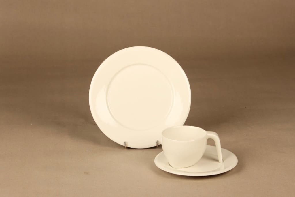 Arabia Ego kahvikuppi ja lautaset (2), 0.2 l, suunnittelija Stefan Lindfors, 0.2 l
